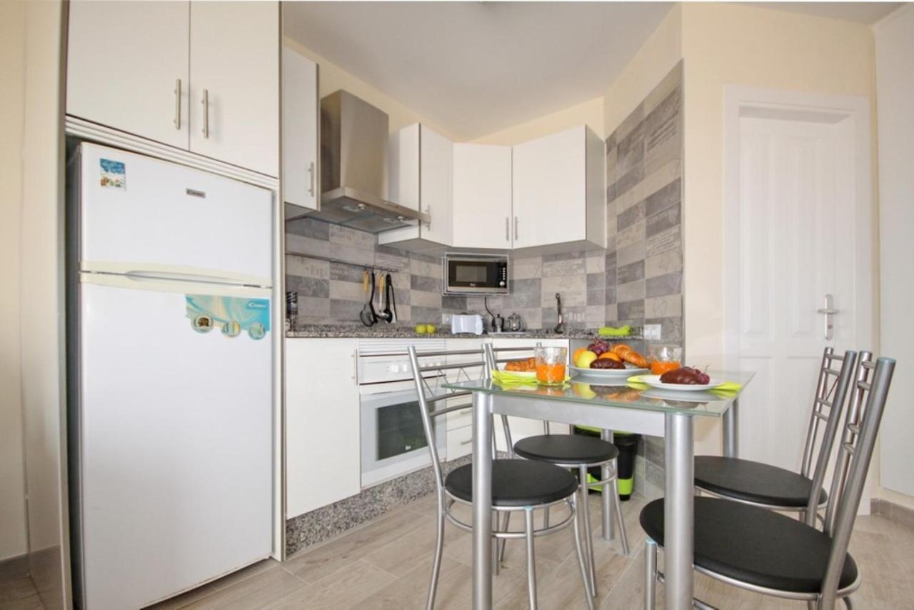 Apartment With Terrace On The Seafront In Playa Fanabe Costa Adeje  Εξωτερικό φωτογραφία